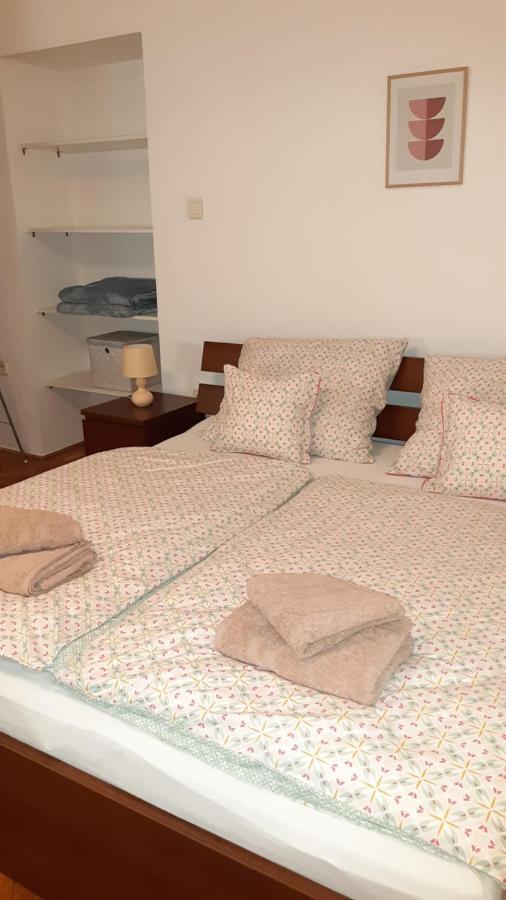 Citypark Classic Downtown Apartment บูดาเปสต์ ภายนอก รูปภาพ